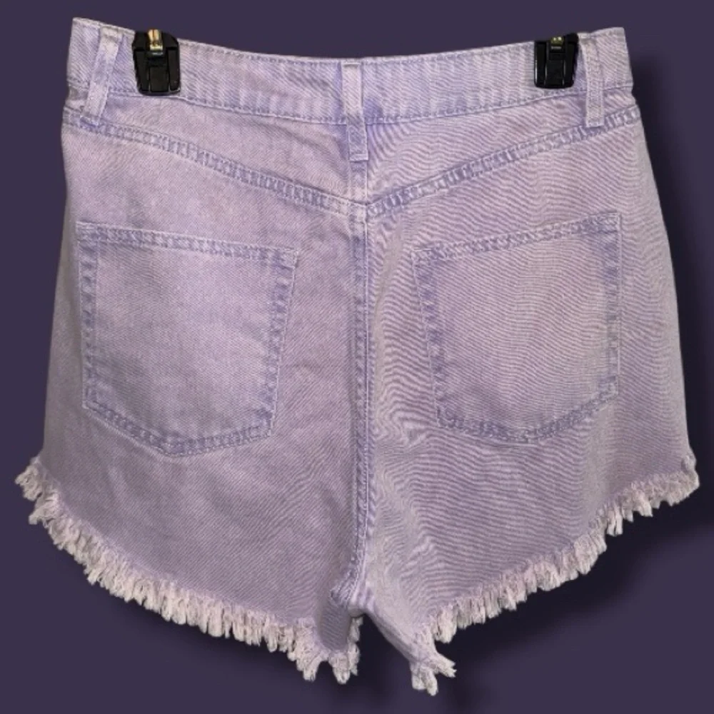 Wild Fable (Target) Shorts Lilac Highest Rise Distressed Frayed Denim Size 10 - Picture 13 of 16